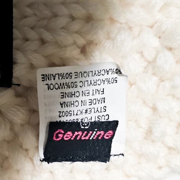 Volcom cream/ivory and black wool blend hand made scarf - Picture 11 of 13